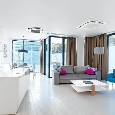 아파트호텔 Dune 미엘노